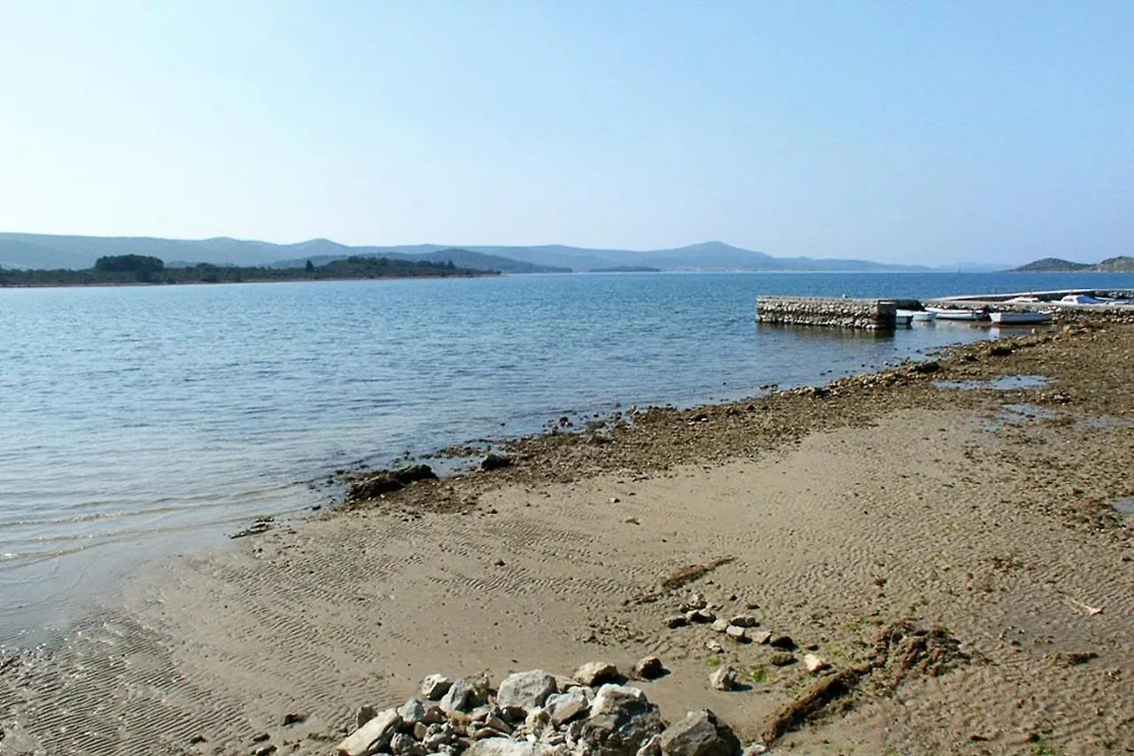 Apartment Studio Turanj 6445B Croatia